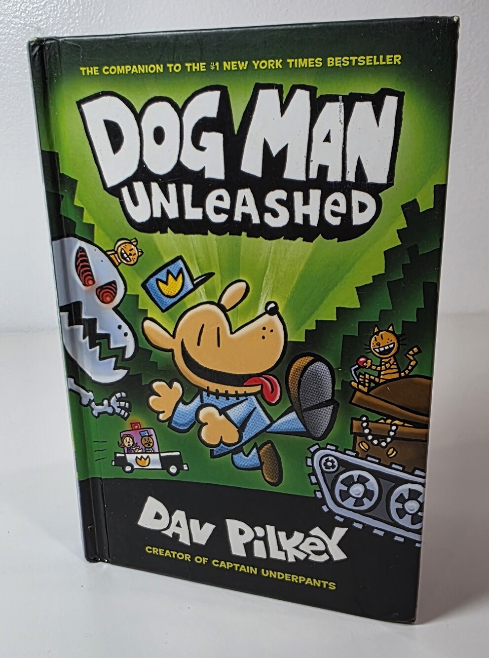 Dog Man Unleashed - Hardcover